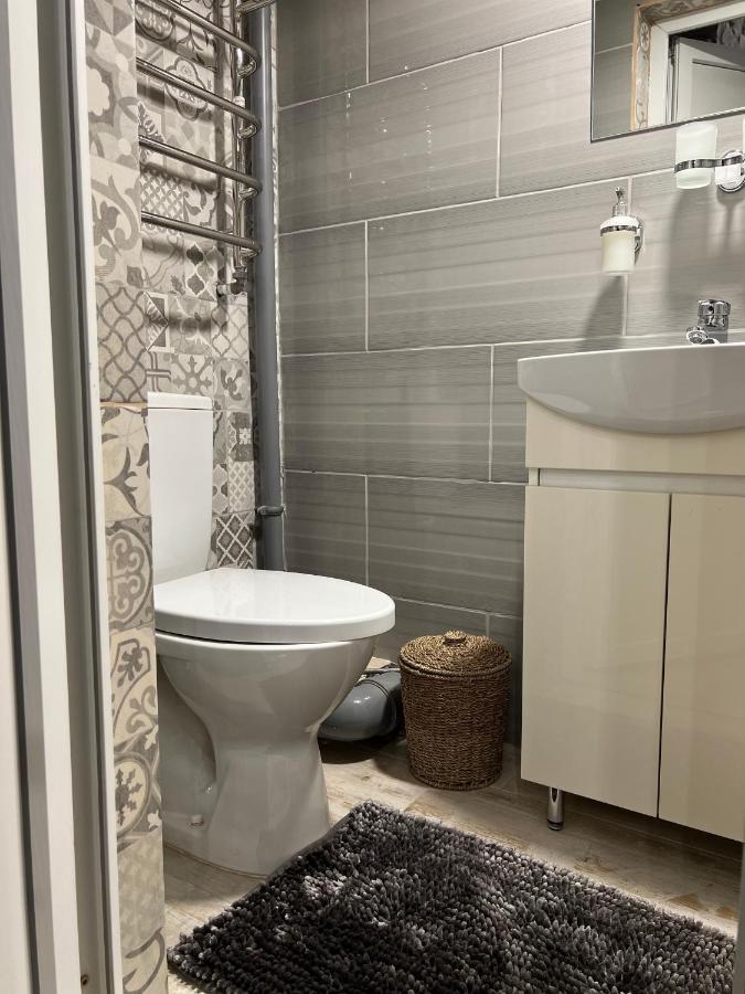 Ferienwohnung Luxury Live Kamjanez-Podilskyj Exterior foto